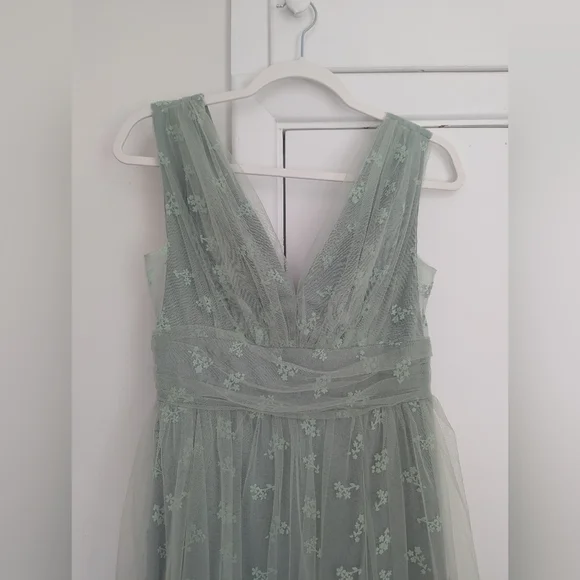 Soieblu Mint Green Floral Maxi Dress - Picture 3 of 11